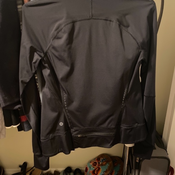 New lululemon zip up - Picture 2 of 2